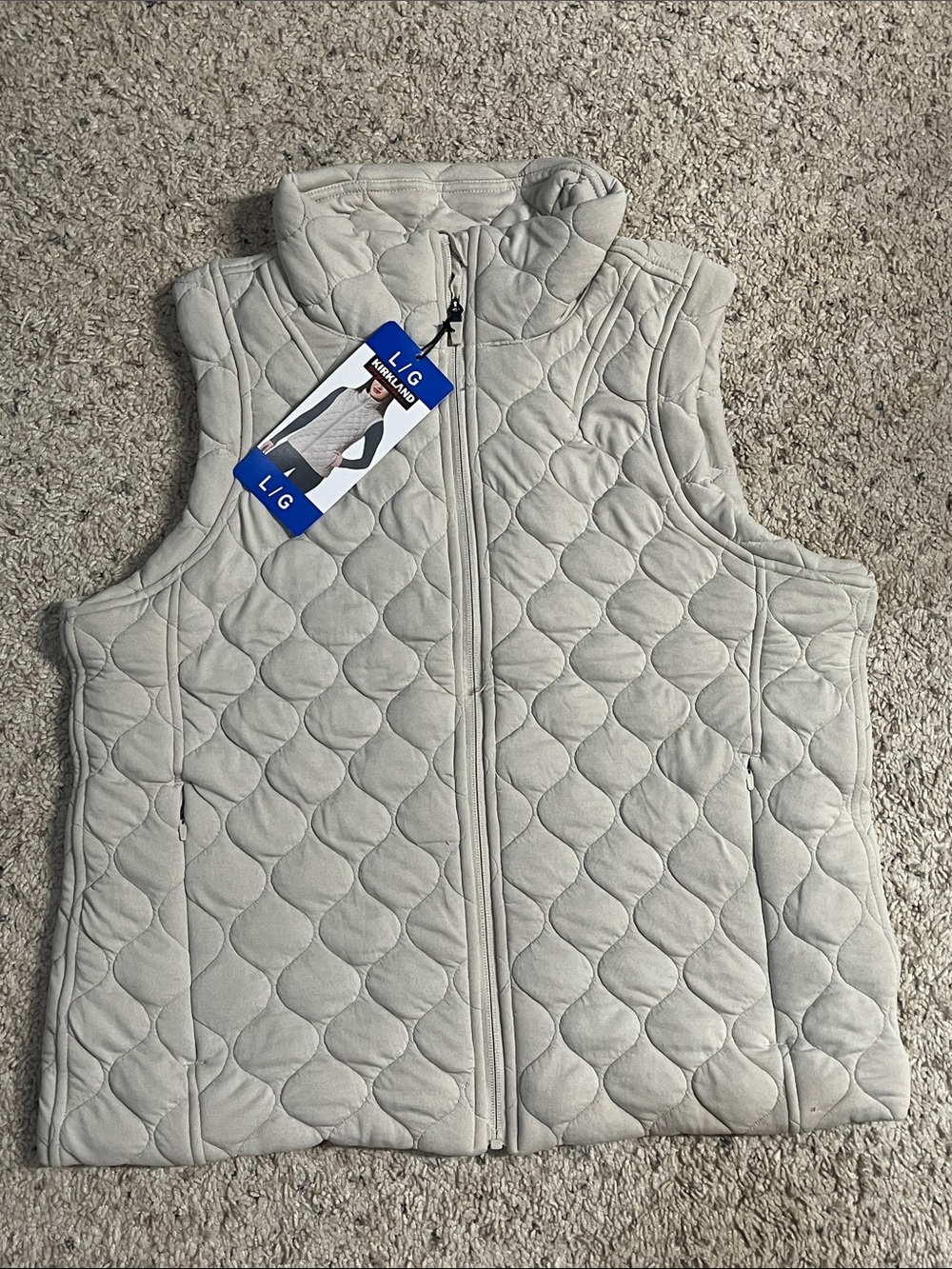 Kirkland Women's Cream Quilted Sleeveless Vest Size Large NWT